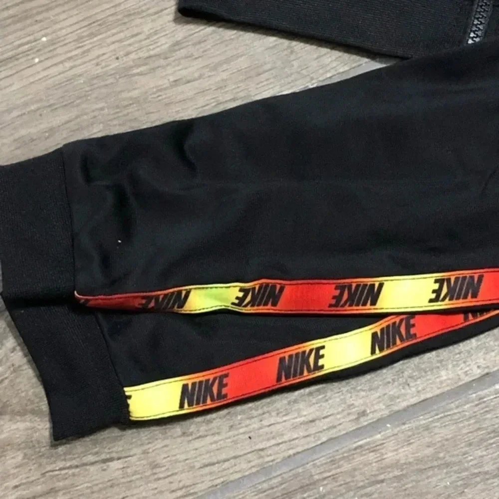 NWT Toddler Nike 2 pc track/ jogger set streetwear Athletics